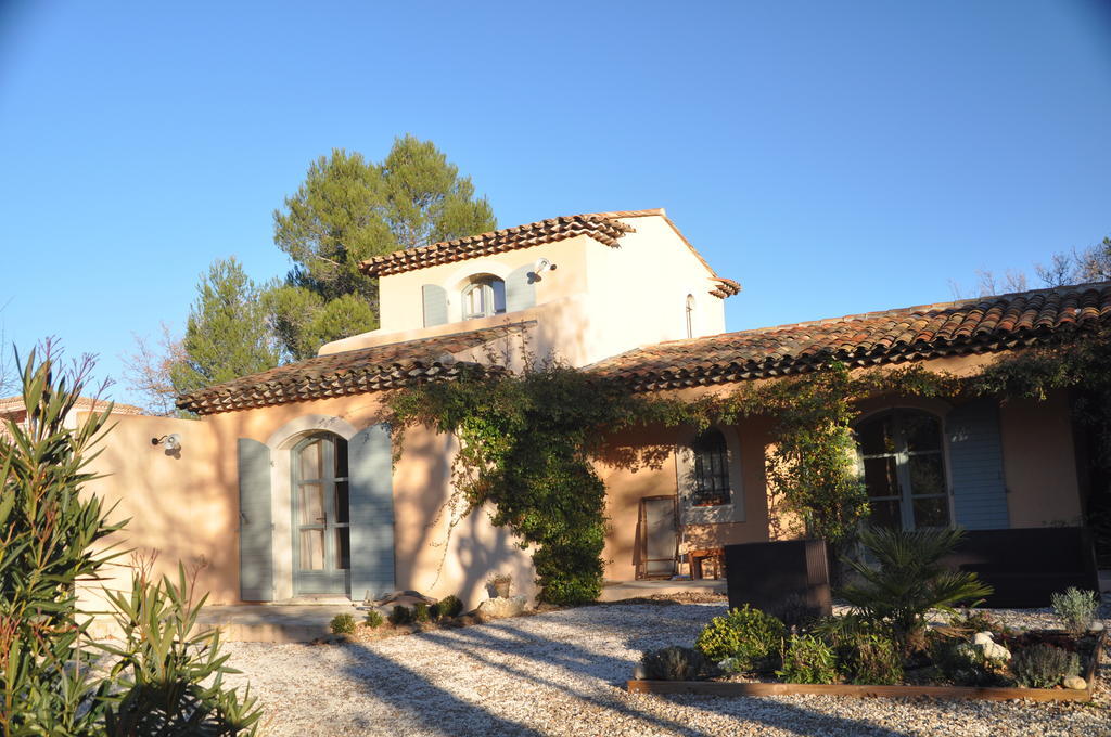 Le Clos Geraldy - Chambres D'Hotes De Charme, Piscine Et Spa Saint-Maximin Exterior foto